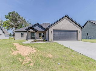 1401 S 31st St #1/2, Paragould, AR 72450