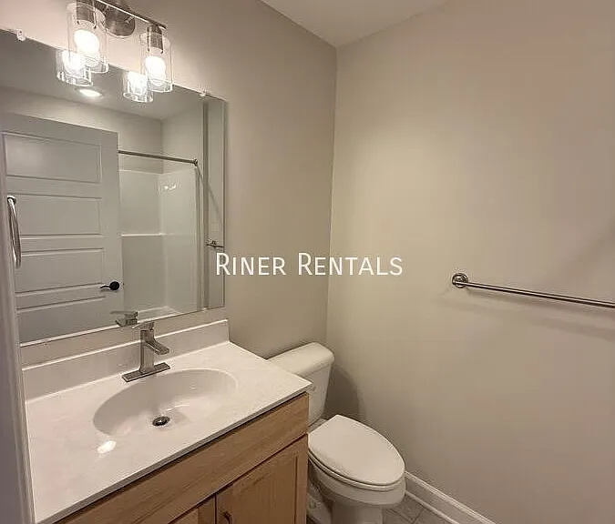 1327 Derby Dr — Photo 14