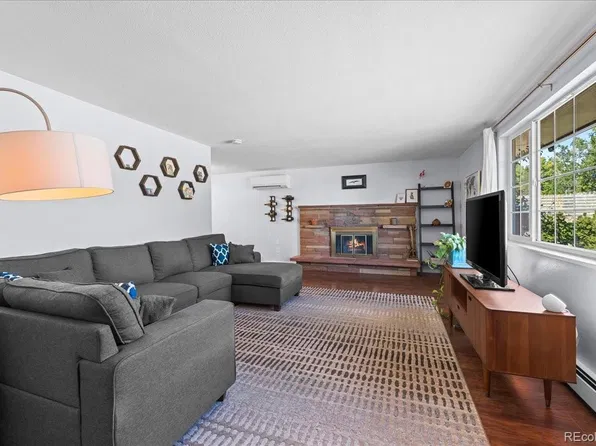 61 Birch Court, Longmont, CO 80503