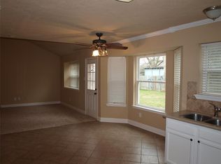 2520 Northern Dr, League City, TX 77573