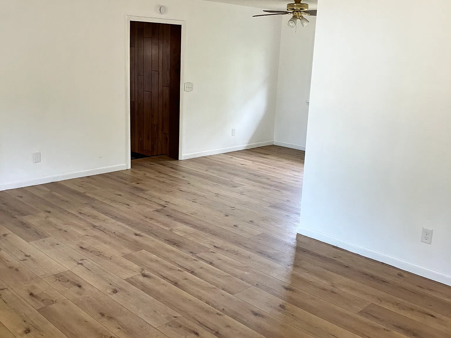 3 bed, 1.5 bath, 1616 sqft, $1,600 — Photo 2