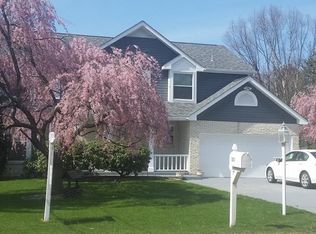 1621 Middle Rd, Glenshaw, PA 15116