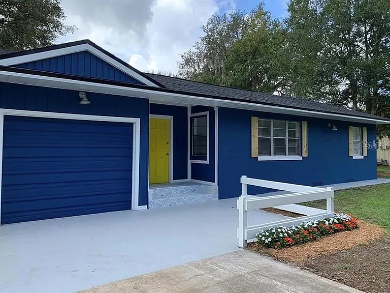 13 Volusia Dr — Photo 1
