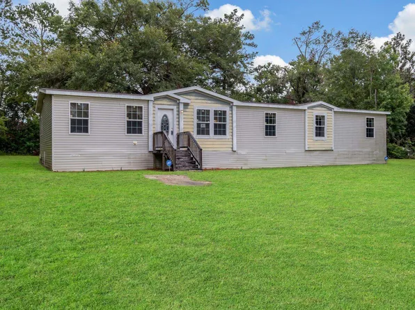125 Serenity Ln, Quincy, FL 32351