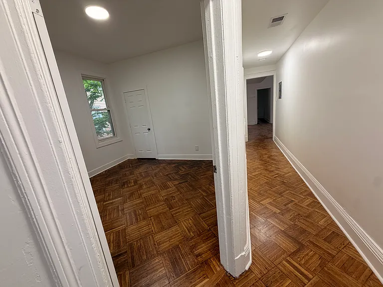 44-46 Farley Ave #2 — Photo 19
