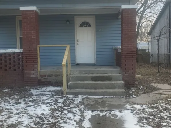 623 W 9th St, Muncie, IN 47302