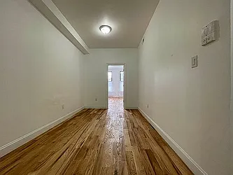 Rented by Hillel Realty Group