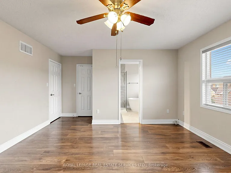 5837 Rainberry Dr — Photo 17