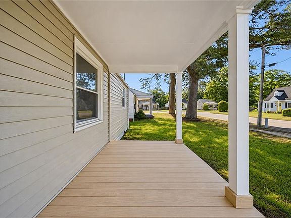 5th image of 3502 Creig St