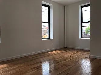 Rented by Hillel Realty Group