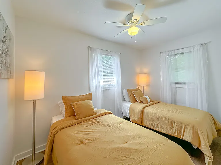 541 Okaloosa St #543 — Photo 2
