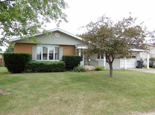 1118 S Lincoln Rd, Escanaba, MI 49829