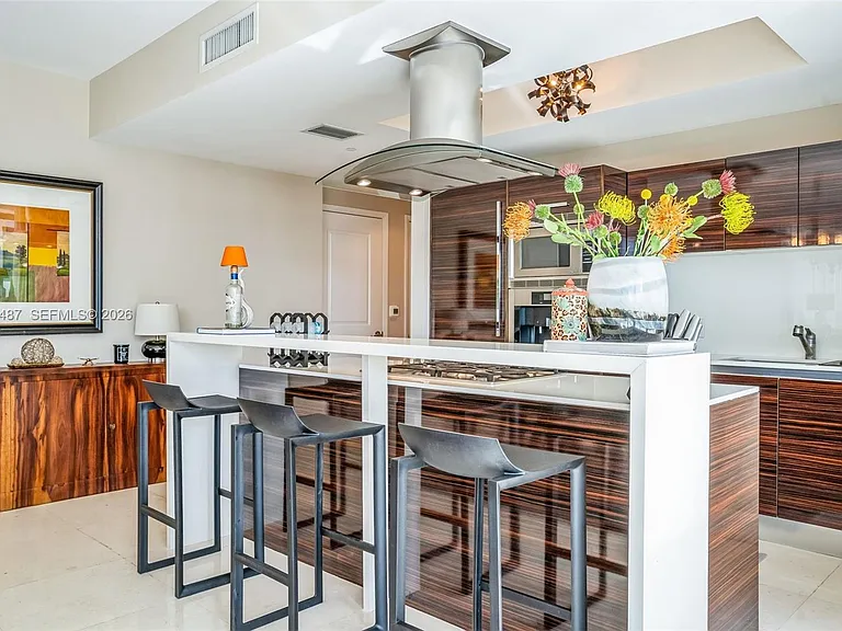3737 Collins Ave #S-403 — Photo 9