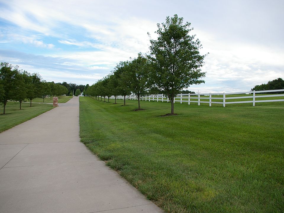 1st image of 4275 S Paint Horse Ln