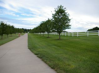 4275 S Paint Horse Ln, Rogersville, MO 65742