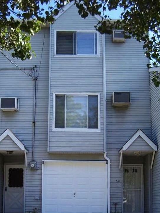 1st image of 89 Armstrong Ave