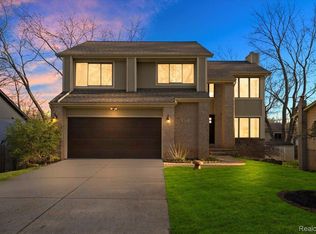 6777 Grassland Ave, West Bloomfield, MI