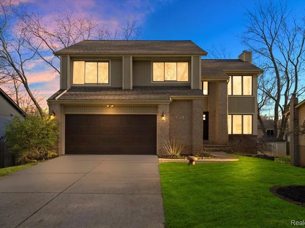 6777 Grassland Ave, West Bloomfield, MI 48324