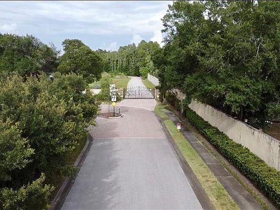 5th image of 4012 Cove Lake Pl