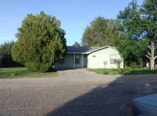 1004 N 9th St, Alpine, TX 79830