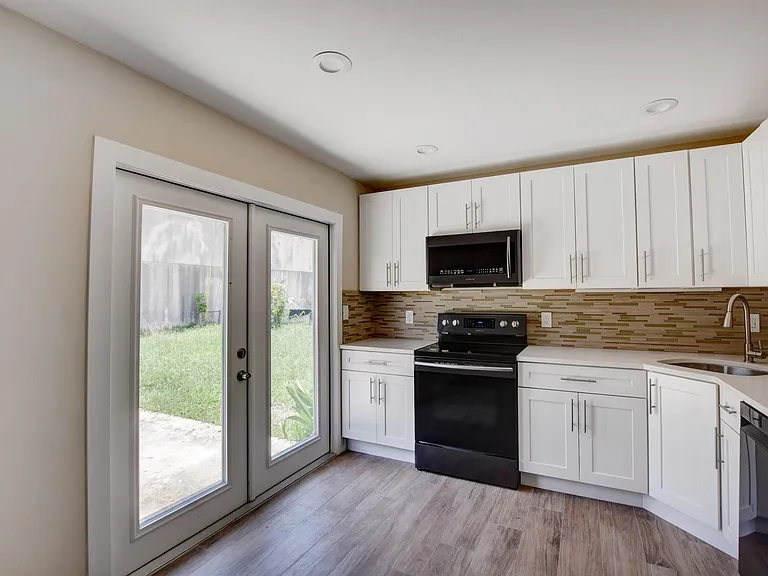 9188 Birmingham Dr — Photo 7