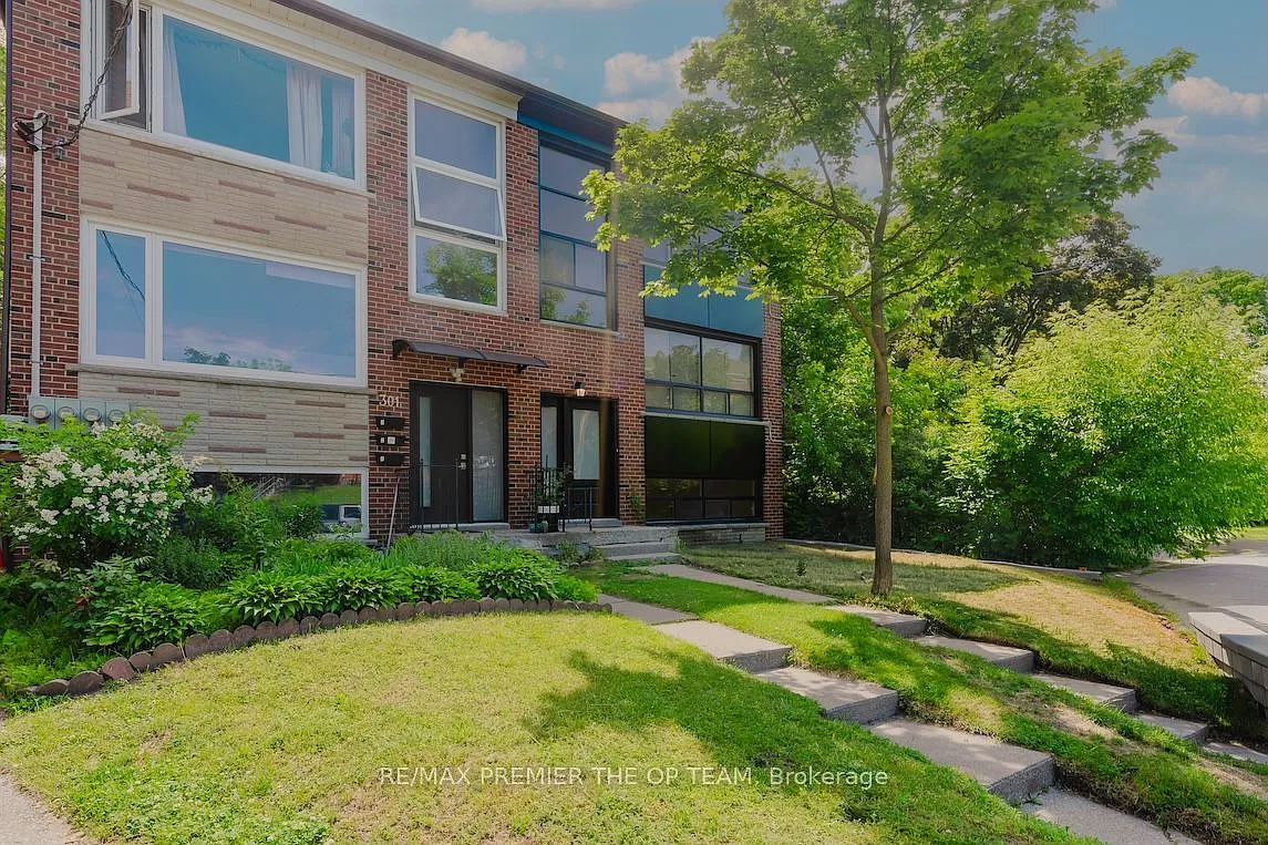 2 bed, $2,500 — Photo 3