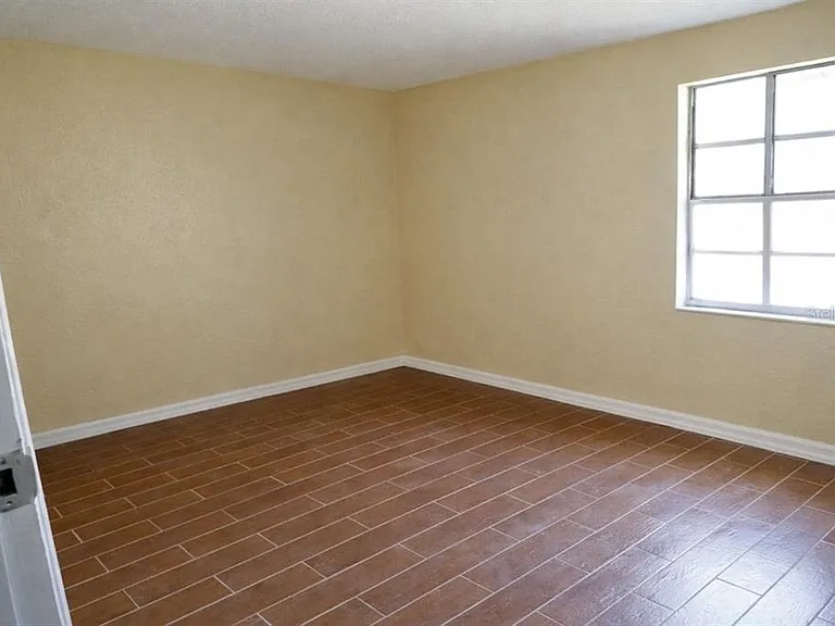 1709 E Idell St #B — Photo 2