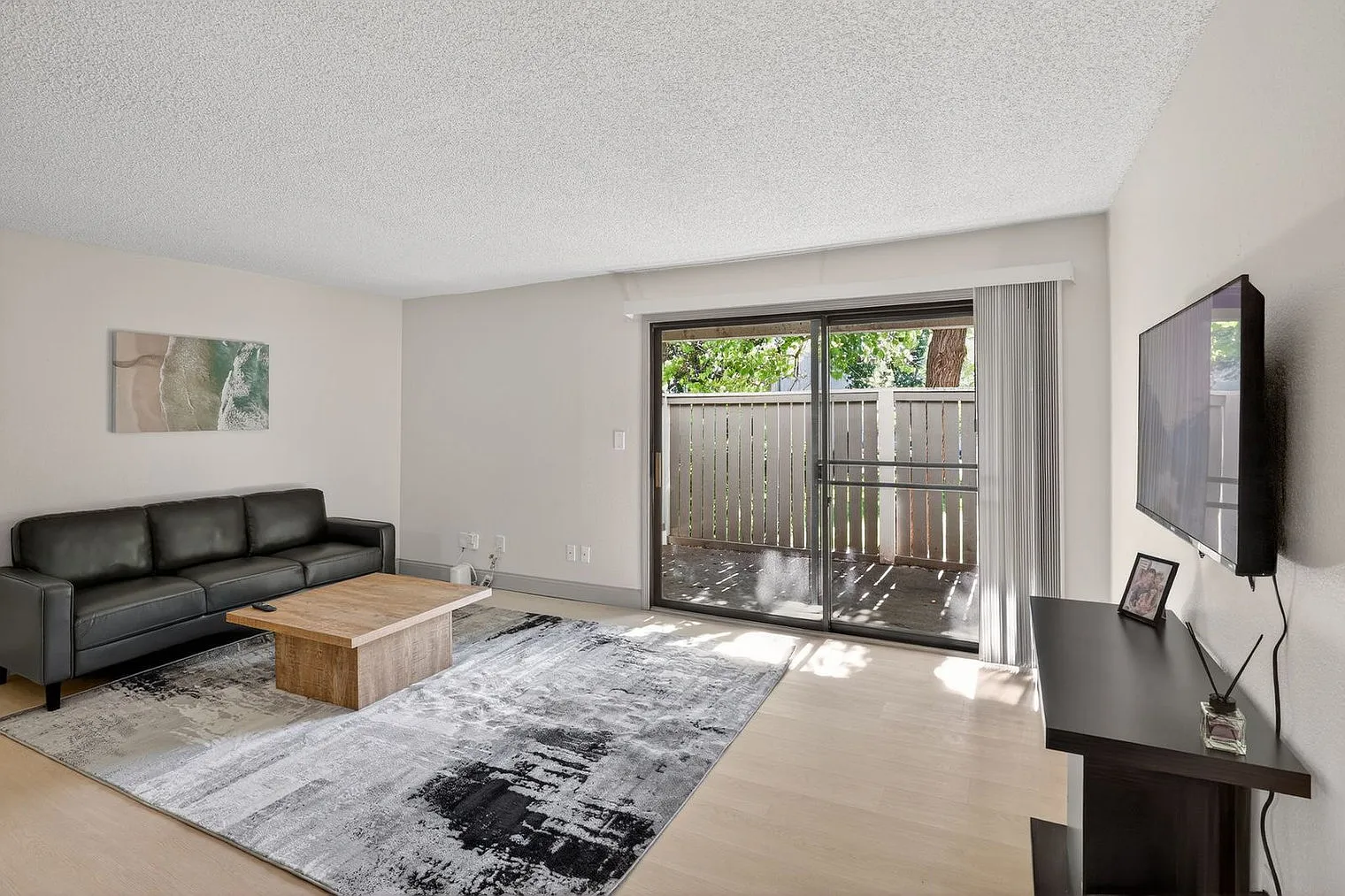 1 bed, 1.0 bath, 764 sqft, $1,920 — Photo 4