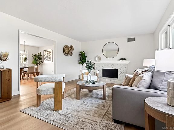 5th image of 1820 Bienvenida Cir