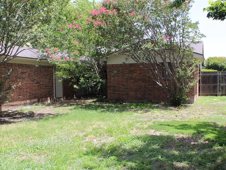 1903 N Floyd Rd — Photo 19