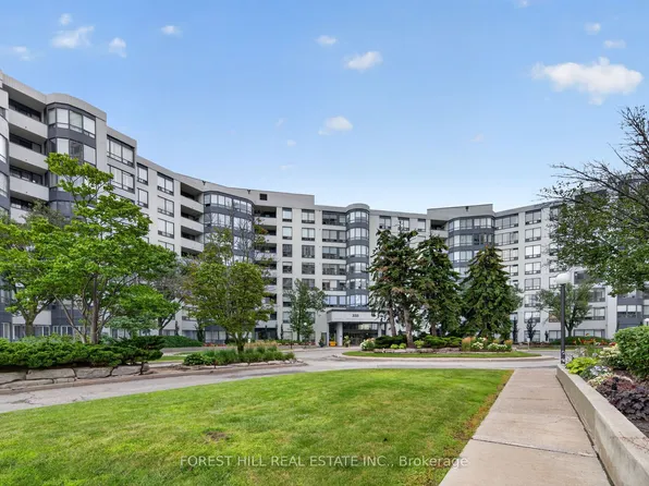 333 Clark Ave W #301, Vaughan, ON L4J 7K4