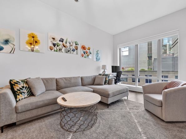 50 Riverside Blvd APT 8J