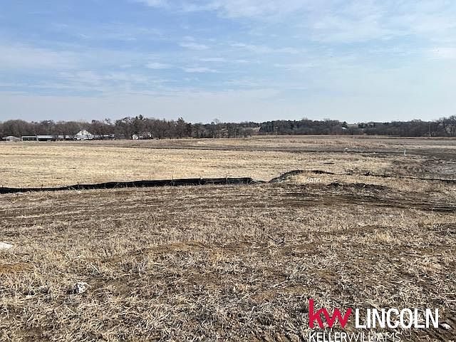 2nd image of 862 N 110th St