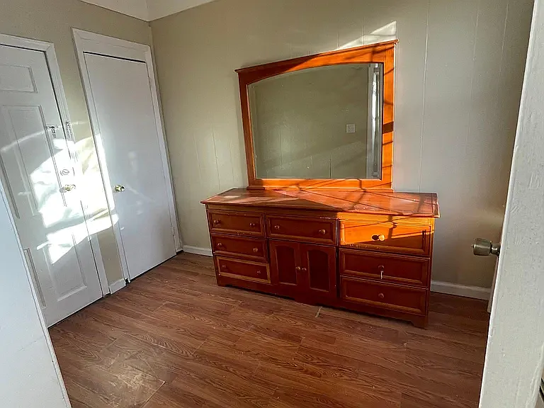 60 Clendenny Ave #3 — Photo 4