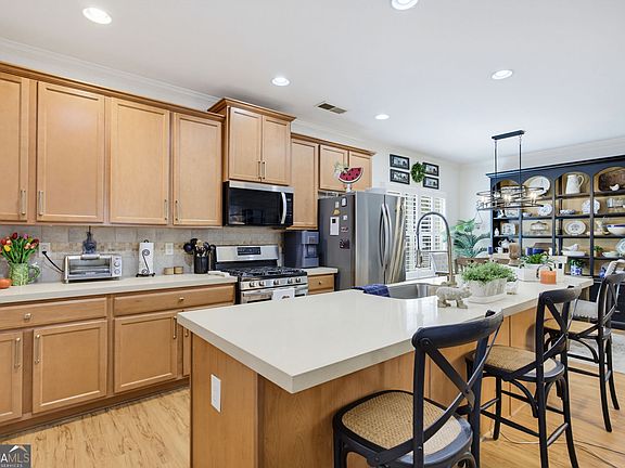 5th image of 429 Hawthorne Ridge Cir