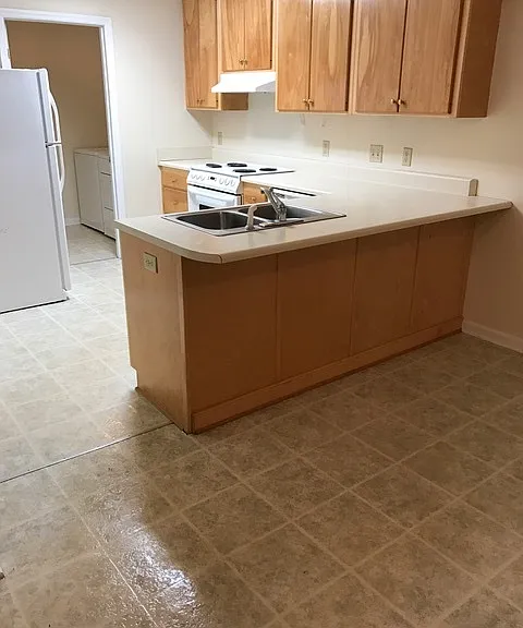 1816 Iola Dr — Photo 7