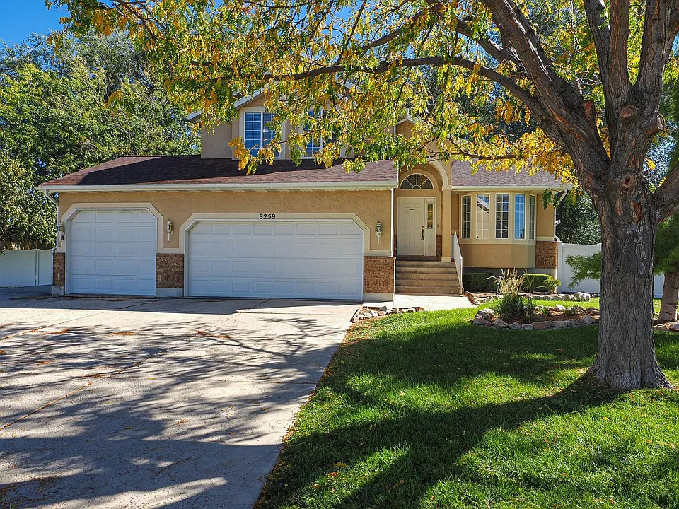 8259 S Alba Lucia Dr