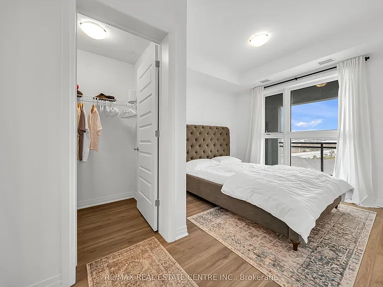 490 Gordon Krantz Ave #504 — Photo 11