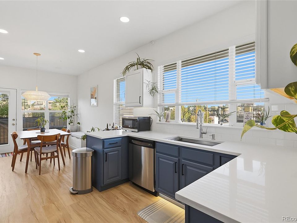 1st image of 3025 Umatilla Street #204