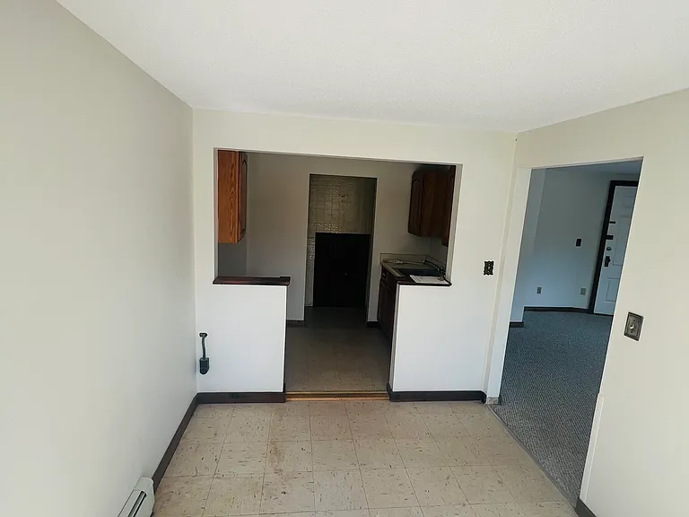 3 Stafford St #3 — Photo 2