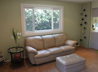 172 Starlight Crest Dr, La Canada Flintridge, CA 91011