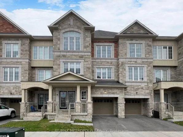 16 Hartney Dr, Richmond Hill, ON L4S 0J8