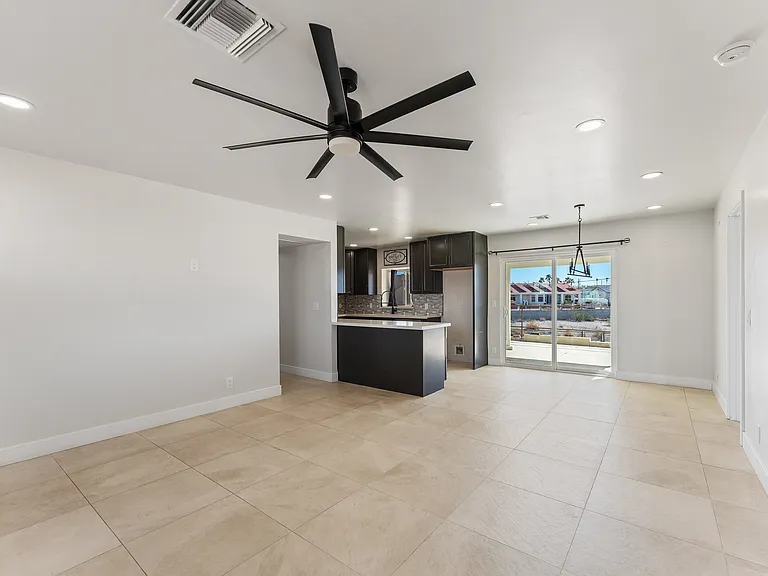 2150 Lake Havasu Plz — Photo 65
