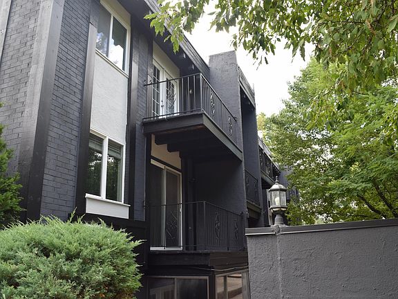 5th image of 807 W 40th St APT 9