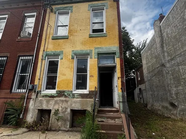 911 W Huntingdon St, Philadelphia, PA 19133