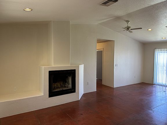 3rd image of 1615 N 6th Ave Unit 2