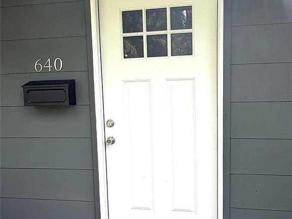 3rd image of 640 Devonshire Dr