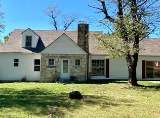 402 S 6th St, Thayer, MO 65791