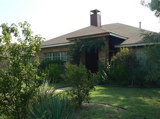 1520 Straus Rd, Cedar Hill, TX 75104