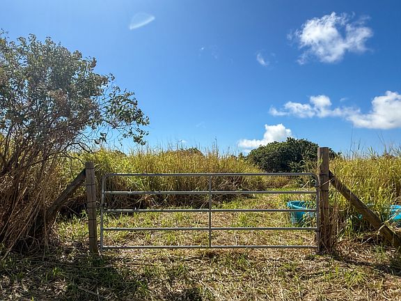 4th image of 93-5509 Kai Makani Pl Lot 2